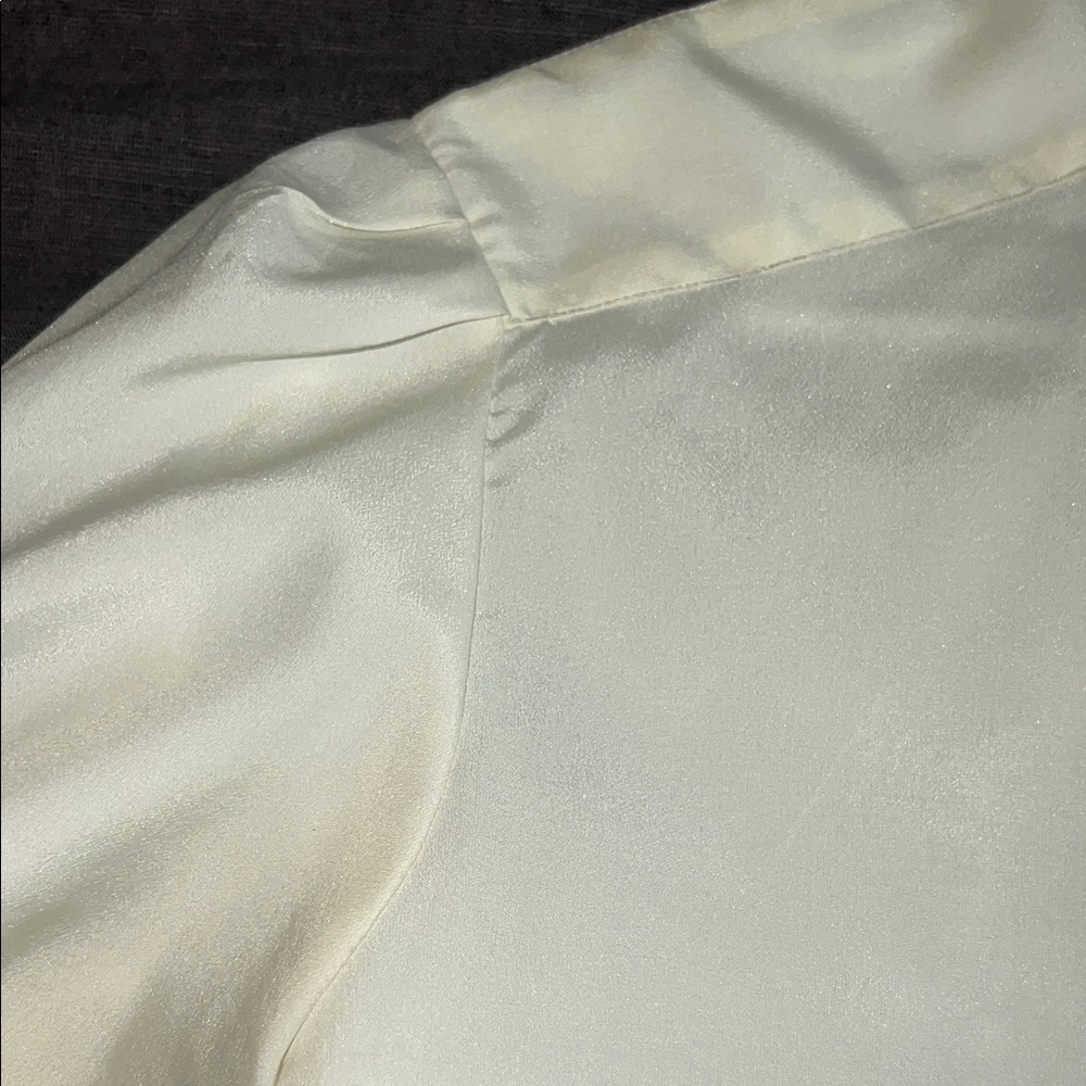 Cream Ruffled Blouse - Picture 3 of 4